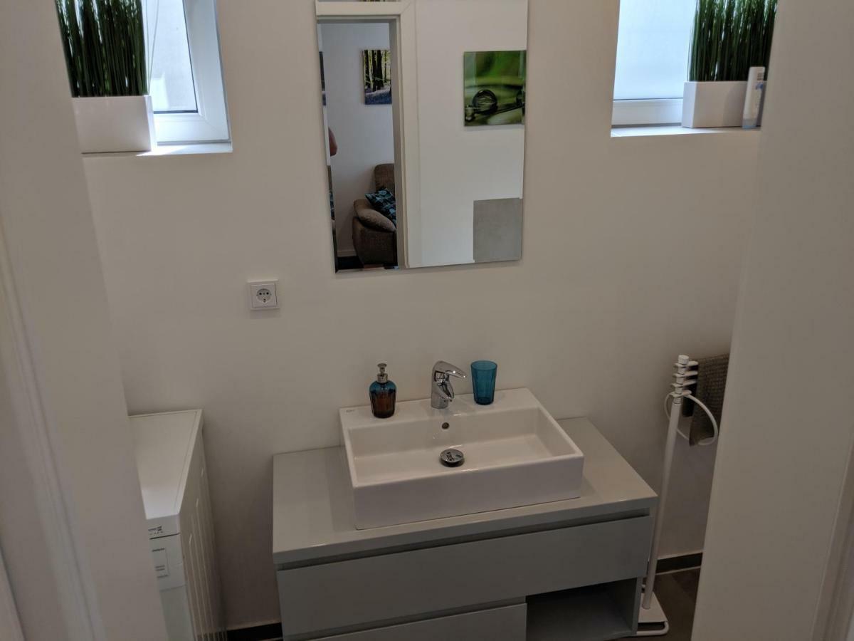 1 Zimmer Apartment Ratingen Ost Eksteriør bilde